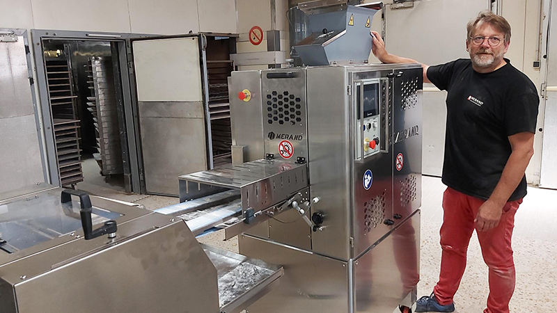 Installation of the automatic bread line Rolling Line at Boulangerie Thierry