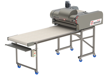 horizontal stainless steel moulder on evacuation belt for high production volumes 